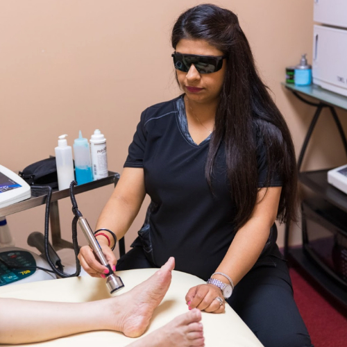 Gallery-laser-therapy-advanced-care-physical-therapy-milltown-nj-500X500