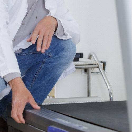 physical-therapy-clinic-vestibular-therapy-advanced-care-physical-therapy-edison-milltown-nj